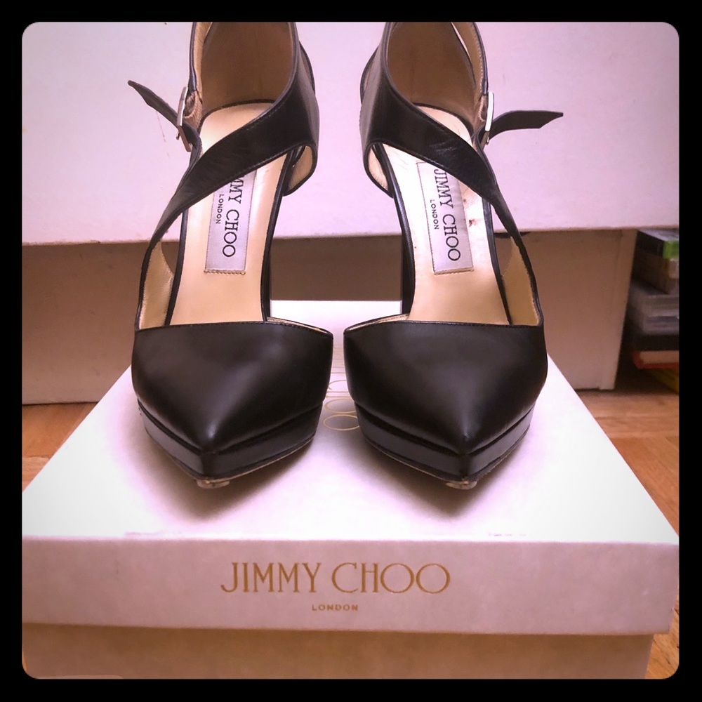 Jimmy Choo-Vinse 120-black-size 6.5- like new!